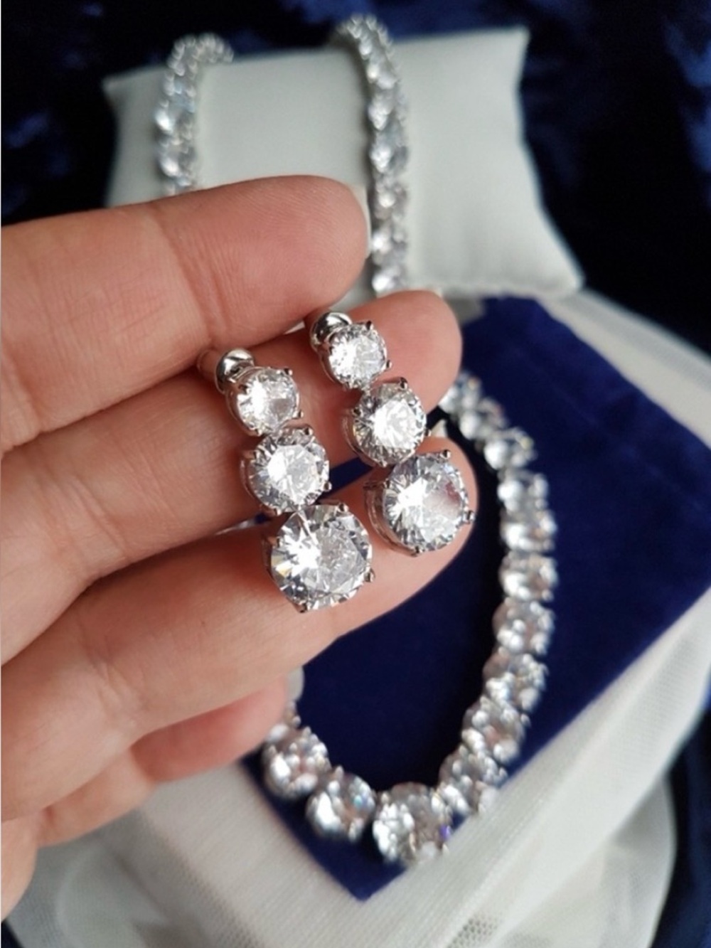 Swarovski Elements Platinum Plated Round Drop Earrings NEW